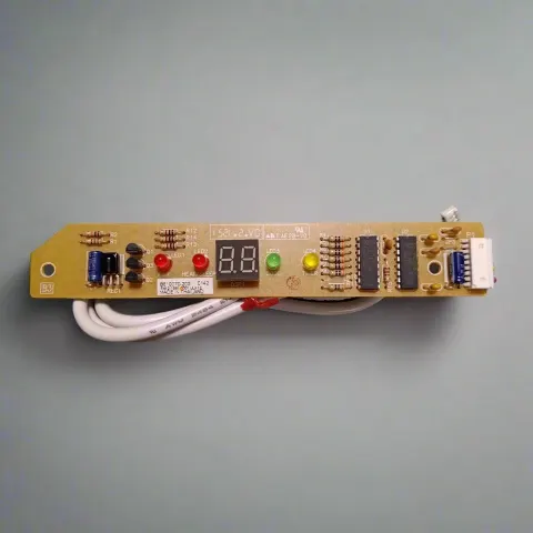 لوحة عرض المكيف من Zamil للشاشة فقط موديل B810070-200