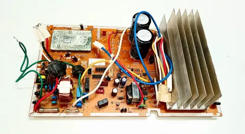 لوحة PCB لمكيف Hitachi للوحدة الخارجية (رقم 2)